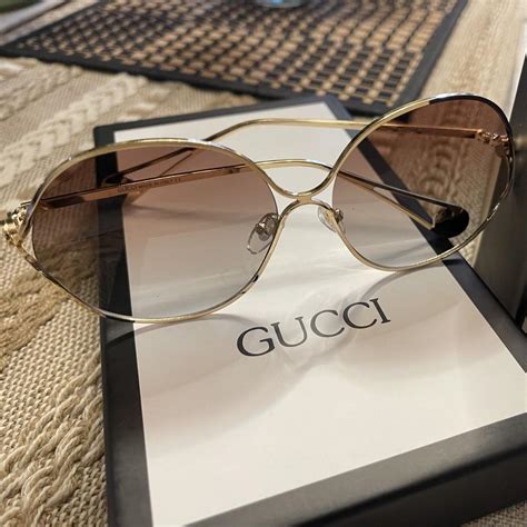 Gucci Women's Gold Sunglasses 